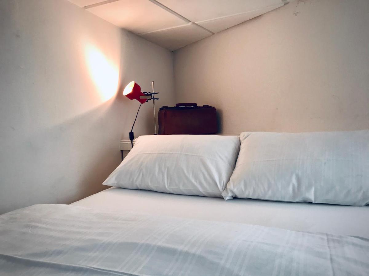 Boutique Hostel Lekkerurlaub Berlino Esterno foto